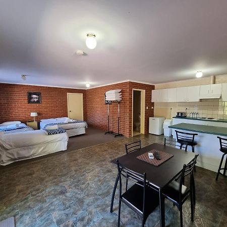Dargo Hotel Экстерьер фото